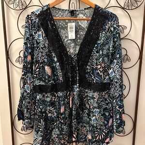 Torrid Size 1 NWT LS Top